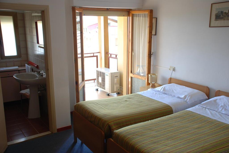 Bedroom 3, Hotel Panorama Chianciano Terme, Siena