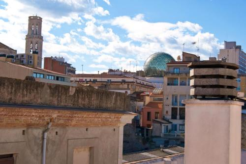 Others 4, Hotel Los Angeles, Girona