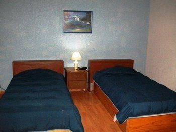 Others 3, Econosuites Monterrey, Monterrey