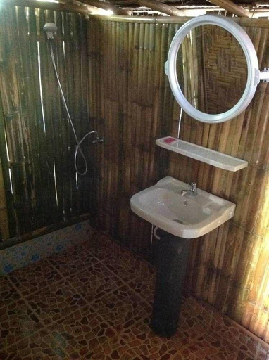 Bathroom 3, Naiyang Discovery Beach Resort, Phuket Island