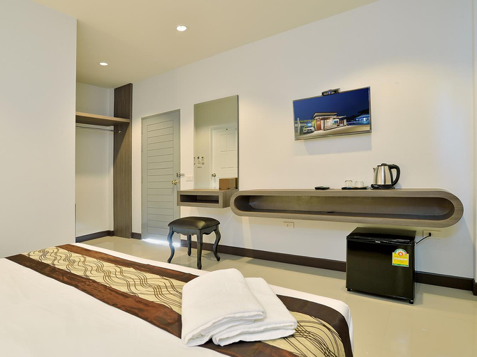 Bathroom 4, The Rich Resort, Mueang Krabi