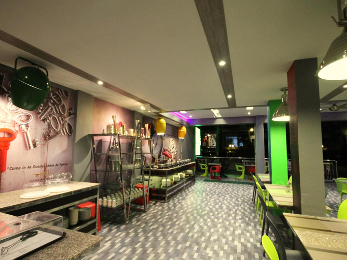 Food & Drinks 5, Rooms Republic, Mueang Krabi