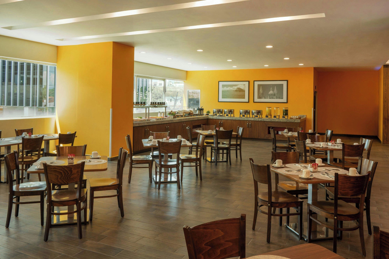 Food & Drinks 5, Courtyard by Marriott Guadalajara Andares, Zapopan