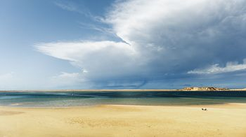 Others 4, Dakhla Attitude