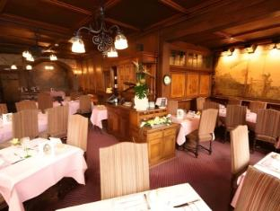 Food & Drinks 5, Maison Kammerzell - Hotel & Restaurant, Bas-Rhin