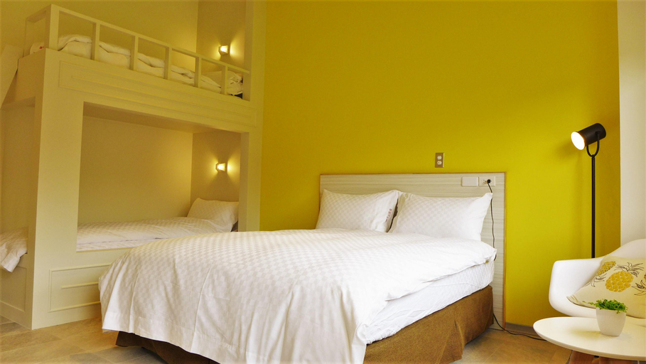 Bedroom 4, Notting Hill, Nantou