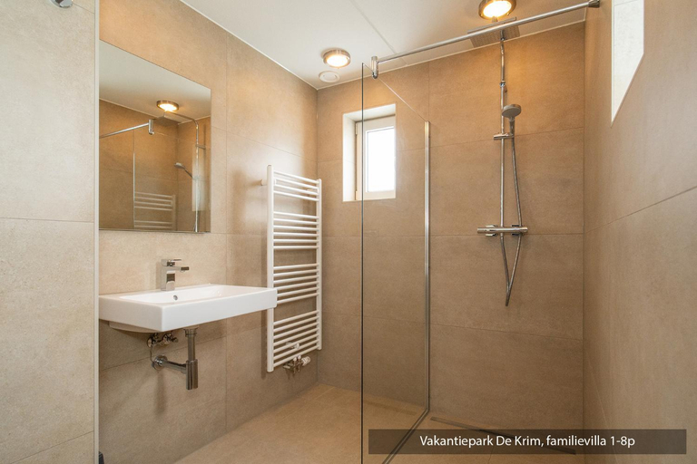 Bathroom 5, Holiday House in Holland with Big Garden, Texel