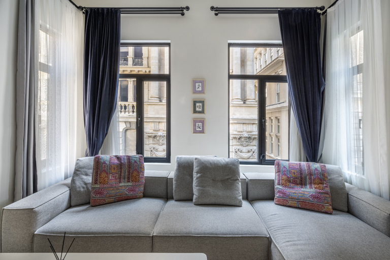 Others 5, DeCamondo Residence, Beyoğlu