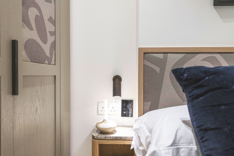 Others 3, Luxury Residences in Covent Garden, steps from the Piazza, London