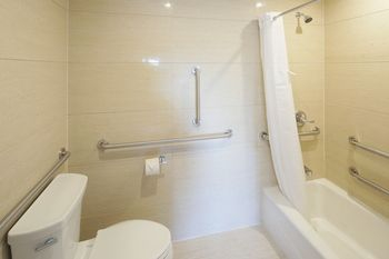 Others 2, Mayfair Inn and Suites, New York