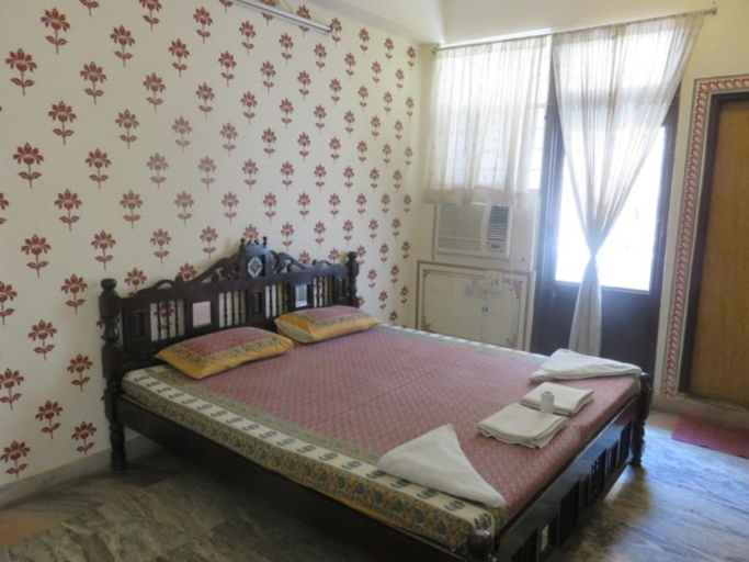 Bedroom 4, Vinayak Guest House, Jaipur