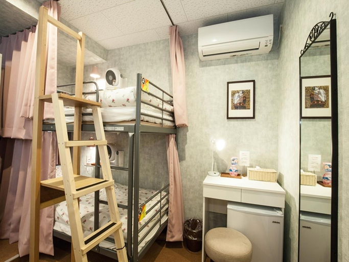 Bedroom 4, Akasaka-no Sato - Caters to Women - Hostel, Minato
