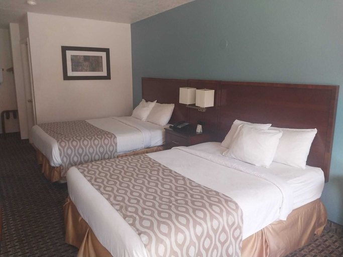 Others 3, Vermilion Inn, Kane