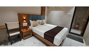 Others 3, Via Regal Residency, Mumbai City