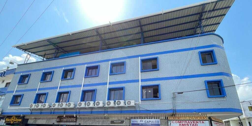 Exterior & Views, Hotel Acapulco Caucasia, Caucasia