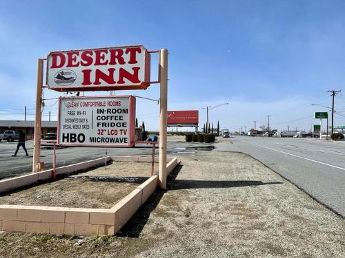 Others 5, Desert Inn, Kern