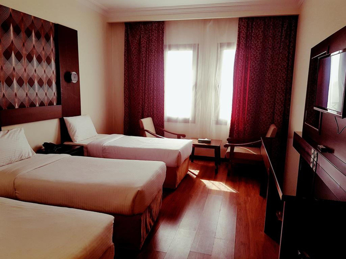 Bedroom 3, Ewan Dar Alhejra Hotel, Al Madinah Al Munawwarah