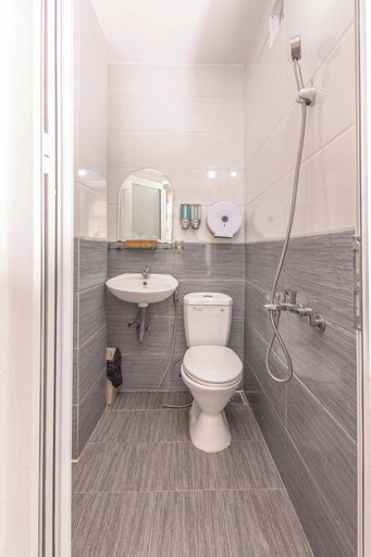 Bathroom 3, Quy Hoa Hotel, Đà Lạt