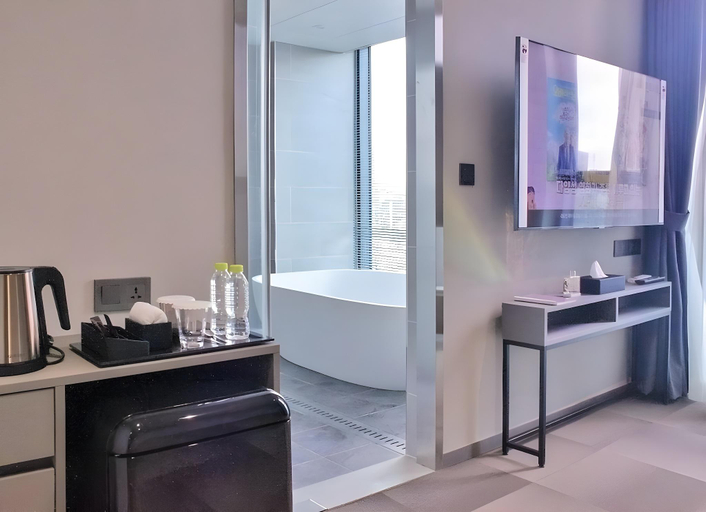 Bathroom 5, Hotel U5, Jung