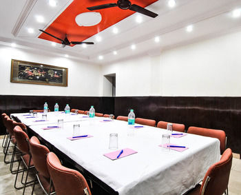Food & Drinks 3, Hotel Chand Palace, Delhi