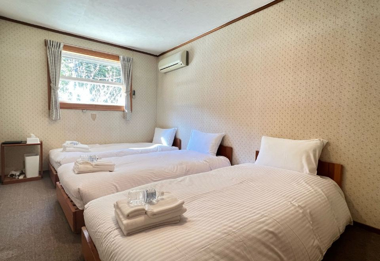 Bedroom 2, ALBERGO del otto, Fujikawaguchiko