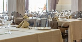 Food & Drinks 5, Millenium Suites, Conakry