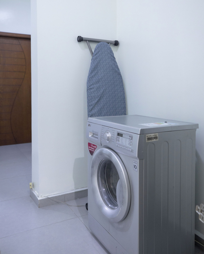 Bathroom 3, TCC APARTMENT, Accra