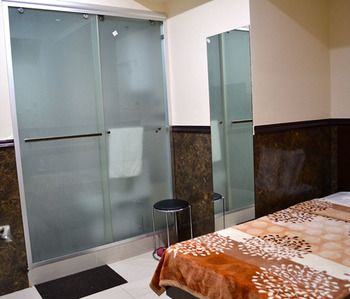 Bathroom, World Wide Guesthouse, Kowloon
