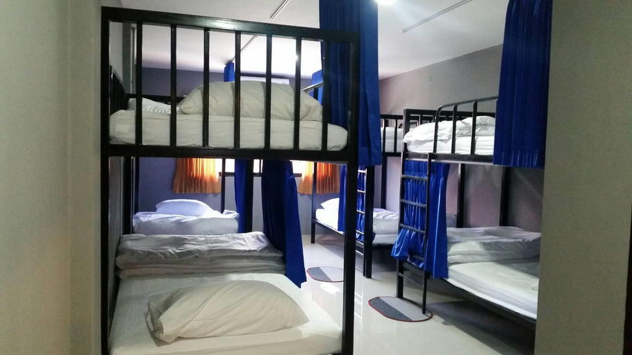 Bedroom 3, Doze Hostel, Muang Chiang Mai