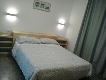 Others 3, Residence Igea, Rimini