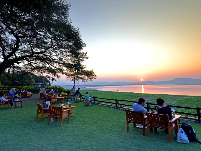 Food & Drinks 5, Bagan Thande Hotel, Old Bagan, Myingyan