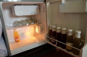 Mini-Refrigerator, Banthongna, Sawankhalok