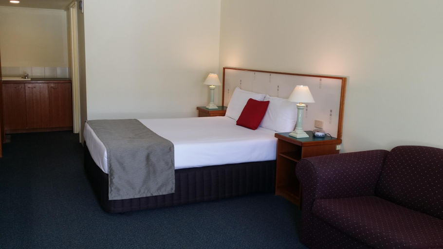 Bedroom, Bayswater Motel, Tweed Heads