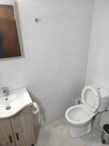 Others 5, panos hause, Thessaly
