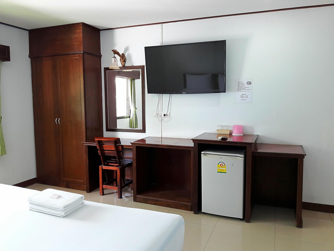 Bedroom 2, Fahproudfon Hotel, Muang Nakhon Ratchasima