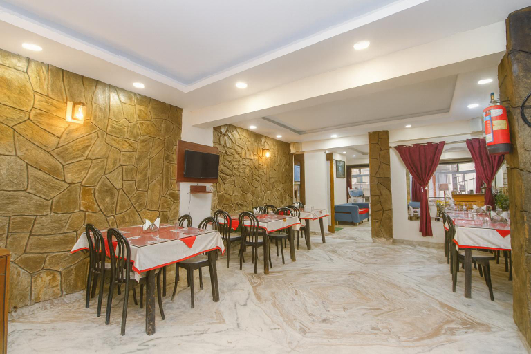 Food & Drinks 3, Hotel Golden Dolma, Darjiling