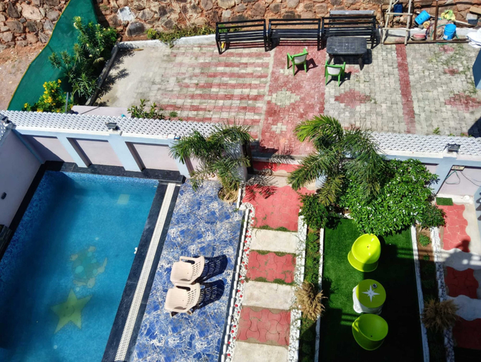 Pool 2, Orchha Sun Resort, Tikamgarh