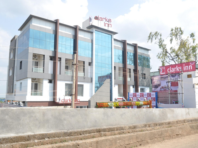 Exterior & Views 1, Clarks Inn, Bagalkot, Bagalkot