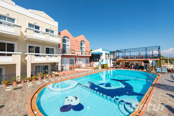 Others 2, Epis Hotel, Crete