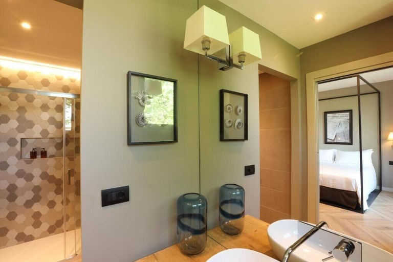 Bathroom 4, Villa Carla Suites, Cuneo