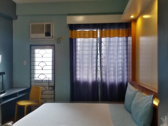 Bedroom 5, Leesons Residences, Manila City