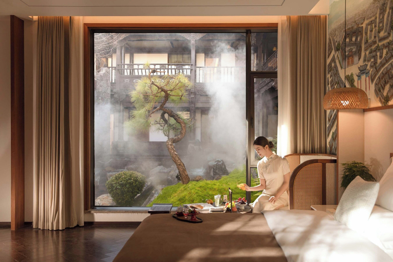 Room 4, Chinese-style garden resort hotel, Lijiang