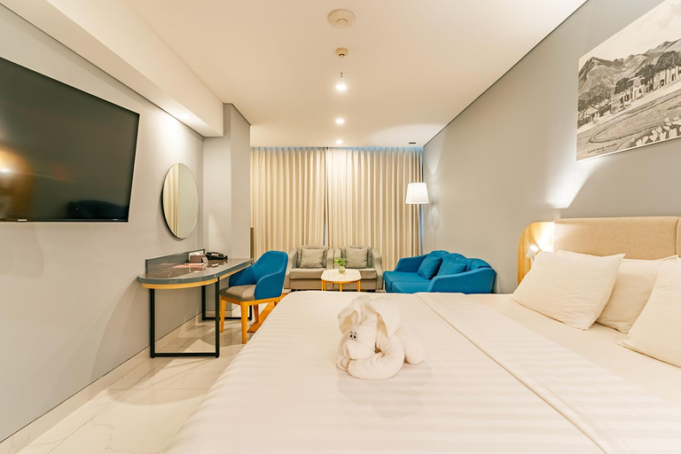 bedroom 12