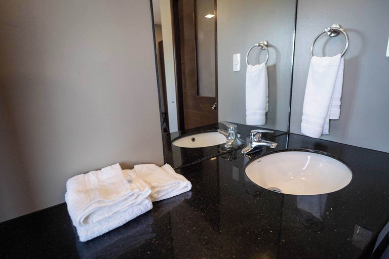 Bathroom, Villa Minerva Eco-Farm Resort near Vigan, Caoayan