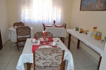 Others 4, Ebuhleni Guest Lodge, Bulawayo