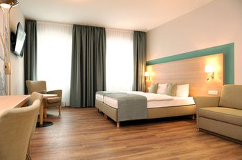 Others 5, Hotel & Gasthaus DAS ROHRL Straubing, Straubing