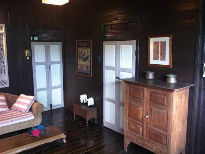 Colonial Suite, The Riverside Pensión, Muang Lampang