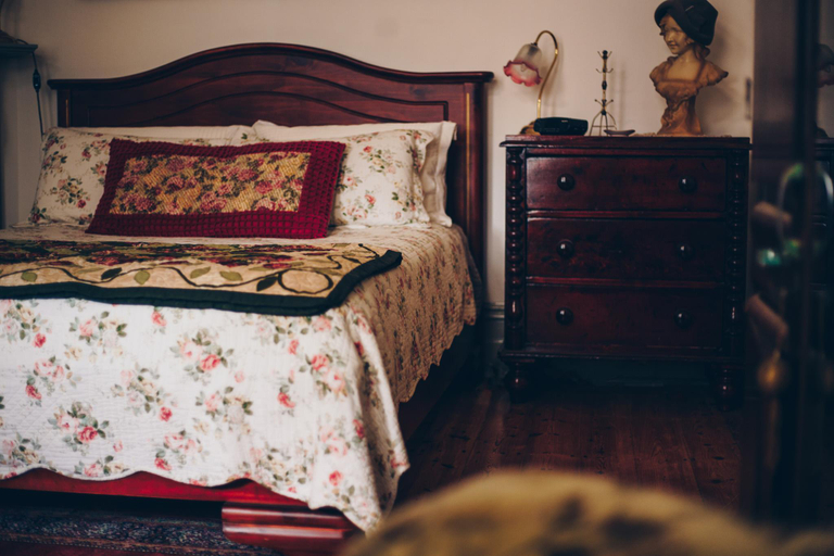 Bedroom 2, Strathbourne Accommodation - Hamilton House, Alexandrina- Strathalbyn