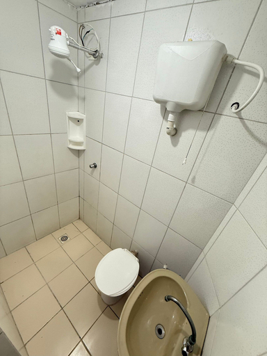 Bathroom 3, Pé na Areia Praia da Aviação II, São Vicente