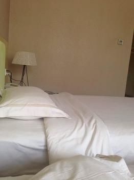 Guestroom 4, WOGO Scenic Hotel Fenghuang Ancient City, Xiangxi Tujia and Miao